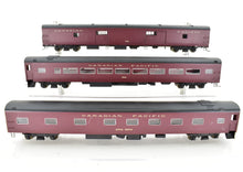 Load image into Gallery viewer, HO Brass PFM - Van Hobbies CPR - Canadian Pacific Railway Lightweight Passenger Cars Set #1 F/P
