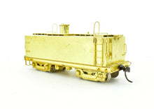 Load image into Gallery viewer, HO Brass Oriental Limited GN - Great Northern Water Car X3207

