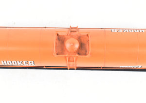 HO Brass PSC - Precision Scale Co. 12,000 Gallon Tank Car FP Orange Hooker Chemicals Weathered