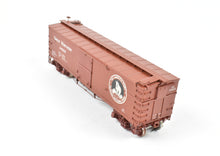 Load image into Gallery viewer, HO Brass NPP - Nickel Plate Products GN - Great Northern 40&#39; Boxcar AB Brake Custom Painted No. 34925
