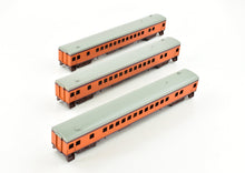 Load image into Gallery viewer, HO Brass NPP - Nickel Plate Products MILW - Milwaukee Road Hiawatha 3 Coach Set FP
