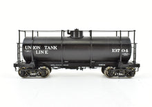Load image into Gallery viewer, HO Brass W&amp;R - W&amp;R Enterprises UTLX - Union Tank Lines 6000 Gallon High Walkway Tank Car One Dome CP
