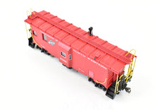 Load image into Gallery viewer, HO Brass OMI - Overland Models, Inc. C&amp;NW - Chicago &amp; North Western Steel Bay Window Caboose CP Red
