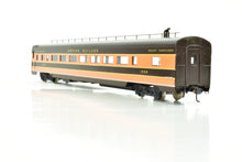 Load image into Gallery viewer, HO Brass Soho GN - Great Northern #1209 Coach Custom Painted &quot;Empire Builder&quot;  No. 1209
