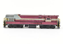 Load image into Gallery viewer, HO Brass Alco Models CPR - Canadian Pacific Fairbanks Morse FM H-24-66 Pro-Painted No. 8902 New NWS: Gears
