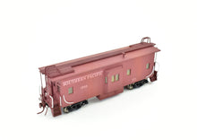 Load image into Gallery viewer, HO Brass PSC - Precision Scale Co. SP - Southern Pacific C-30-4 Bay Window Caboose CP

