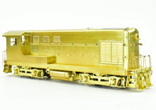 Load image into Gallery viewer, HO Brass OMI - Overland Models Inc.  ATSF/NYC- Santa Fe/New York Central - Fairbanks Morse FM H-12-44 With Cab Overhang
