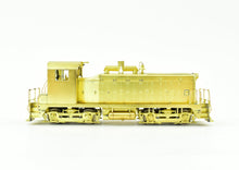 Load image into Gallery viewer, HO Brass OMI - Overland Models Inc. Milw - Milwaukee Road NW-2
