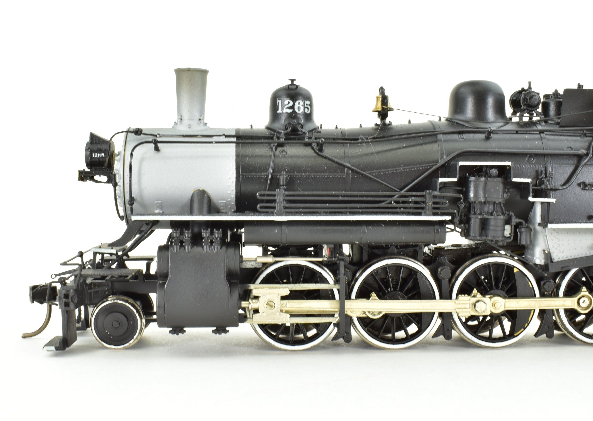 HO Brass W&R Enterprises NP - Northern Pacific Y-2 2-8-0 Pro-Paint Wit –  ReSourced Rails